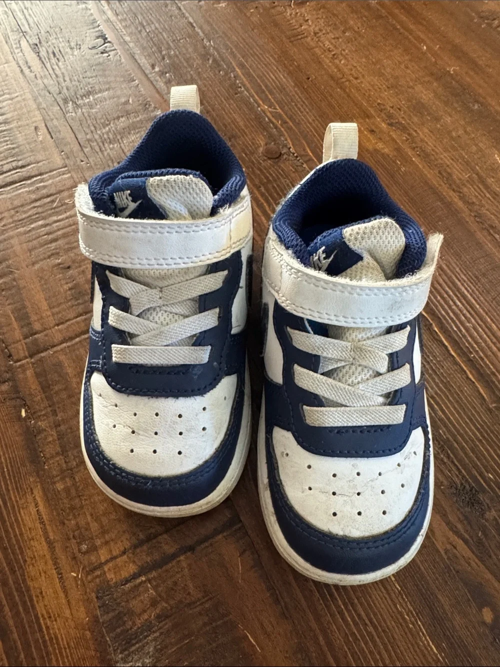 Nike Kids Navy and White Sneakers with Velcro Strap
